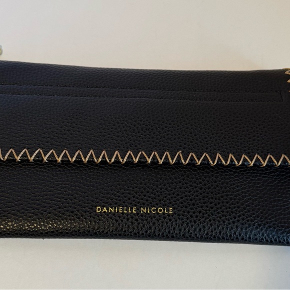 Danielle Nicole Clutch Black With Gold Accent - Picture 3 of 10